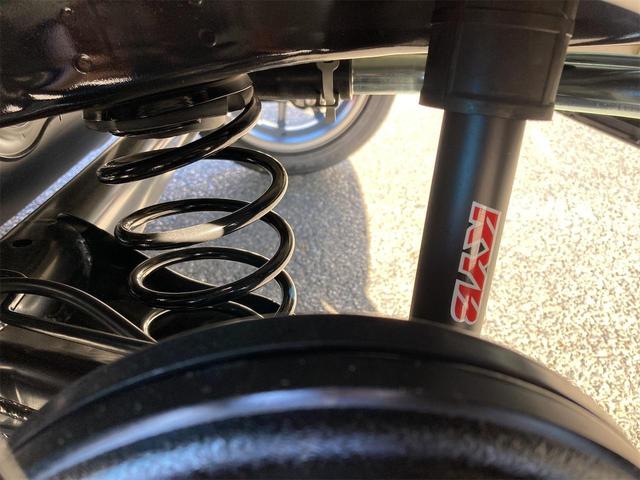 ベースグレード 届出済未使用車 禁煙車 HID スマートキー 5MT アルミホイール 盗難防止システム 衝突安全ボディ ABS ESC エアコン パワーステアリング パワーウィンドウ(50枚目)