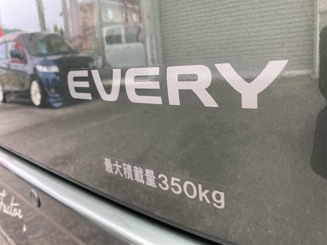 JOINターボ 2WD 届出済未使用車 禁煙車 スズキセーフティサポート パナソニックストラーダナビ フルセグTV クールカーキーメタリック 両側スライドドア キーレスキー 盗難防止システム ABS 4AT(58枚目)