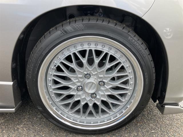 スペーシアカスタム ハイブリッドXS 届出済未使用車・禁煙車・スチールシルバーM ・社外16インチアルミホイール/タイヤ ローダウン フロント/サイド/リア フラップスポイラー 両側電動スライドドア クリアランスソナー オートクルーズコントロール オートライト LEDヘッドランプ(4枚目)