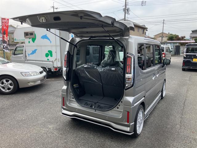 スペーシアカスタム ハイブリッドXS 届出済未使用車・禁煙車・スチールシルバーM ・社外16インチアルミホイール/タイヤ ローダウン フロント/サイド/リア フラップスポイラー 両側電動スライドドア クリアランスソナー オートクルーズコントロール オートライト LEDヘッドランプ(55枚目)