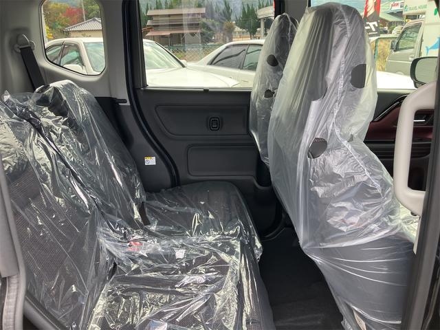 スペーシアカスタム ハイブリッドＸＳターボ　届出済未使用車・禁煙車・ブラック・　社外１６インチアルミホイール／タイヤ　ローダウン　フロント／サイド／リア　フラップスポイラー　両側電動スライドドア　クリアランスソナー　オートクルーズコントロール　オートライト　ＬＥＤヘッドランプ（14枚目）