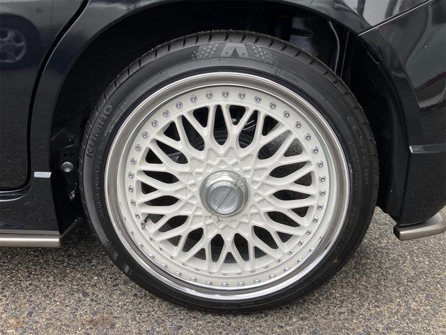 スペーシアカスタム ハイブリッドＸＳターボ　届出済未使用車・禁煙車・ブラック・　社外１６インチアルミホイール／タイヤ　ローダウン　フロント／サイド／リア　フラップスポイラー　両側電動スライドドア　クリアランスソナー　オートクルーズコントロール　オートライト　ＬＥＤヘッドランプ（39枚目）