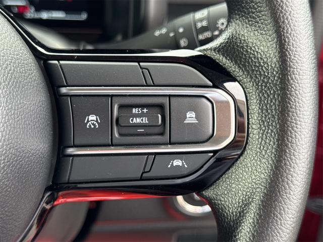 スペーシアカスタム ハイブリッドＧＳ　届出済未使用車・禁煙車・　フェニックスレッドパール　社外１６インチアルミホイール／タイヤ　ローダウン　フロント／サイド／リア　フラップスポイラー　片側電動スライドドア　クリアランスソナー　オートクルーズコントロール（11枚目）