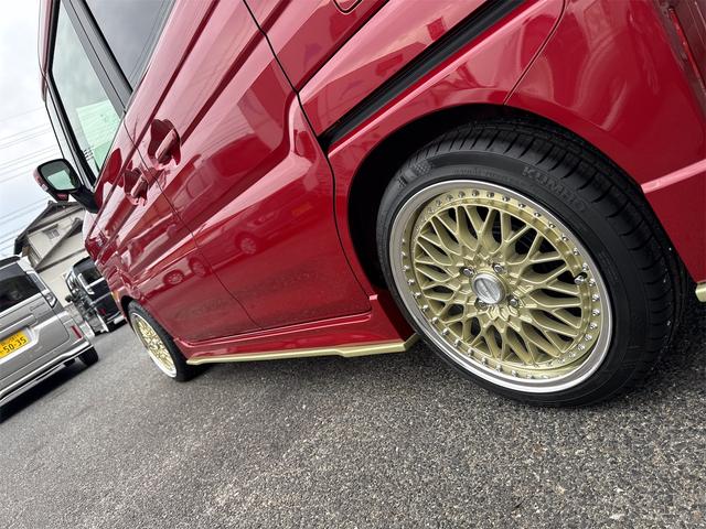 スペーシアカスタム ハイブリッドＧＳ　届出済未使用車・禁煙車・　フェニックスレッドパール　社外１６インチアルミホイール／タイヤ　ローダウン　フロント／サイド／リア　フラップスポイラー　片側電動スライドドア　クリアランスソナー　オートクルーズコントロール（36枚目）