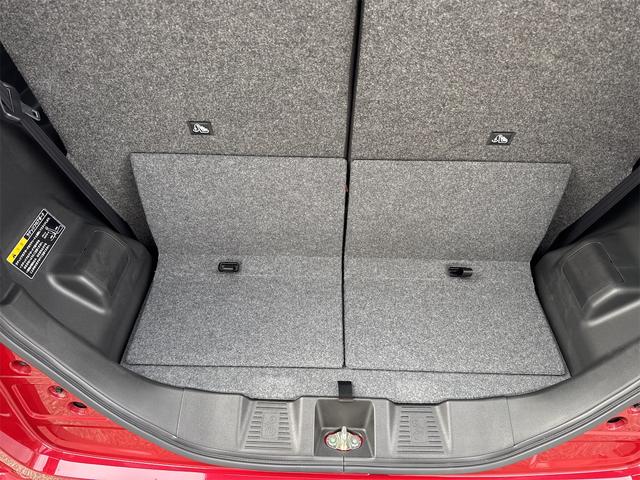 スペーシアカスタム ハイブリッドＧＳ　届出済未使用車・禁煙車・　フェニックスレッドパール　社外１６インチアルミホイール／タイヤ　ローダウン　フロント／サイド／リア　フラップスポイラー　片側電動スライドドア　クリアランスソナー　オートクルーズコントロール（48枚目）