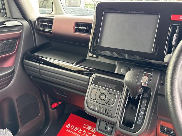 スペーシアカスタム ハイブリッドＧＳ　届出済未使用車・禁煙車・　フェニックスレッドパール　社外１６インチアルミホイール／タイヤ　ローダウン　フロント／サイド／リア　フラップスポイラー　片側電動スライドドア　クリアランスソナー　オートクルーズコントロール（64枚目）