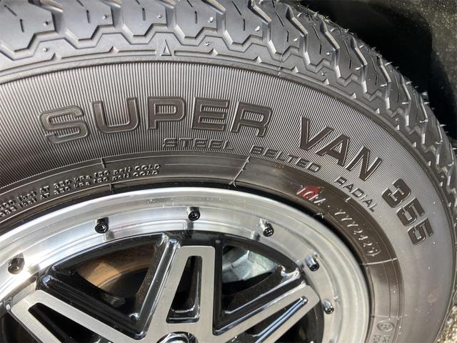 スーパーキャリイ X 5型 届出済未使用車・禁煙車・ 4AT パートタイム4WD スズキセーフティサポート クルーカーキーパールM 社外アルミホイール フロントフラップスポイラーエアロ・サイドステップエアロ クリアランスソナー パワーウィンドウ(23枚目)