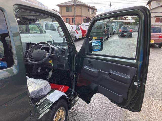 スーパーキャリイ X 5型 届出済未使用車・禁煙車・ 4AT パートタイム4WD スズキセーフティサポート クルーカーキーパールM 社外アルミホイール フロントフラップスポイラーエアロ・サイドステップエアロ クリアランスソナー パワーウィンドウ(27枚目)