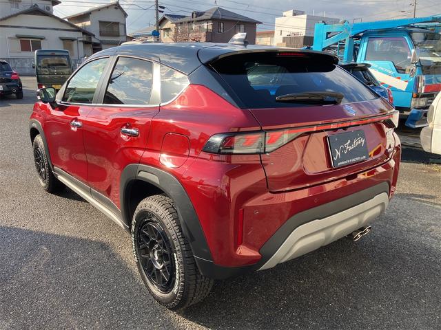 フロンクス ワンオーナー 禁煙車 6AT 全方位モニター オピュレントレッドパールメタリック/ブラック2トーンルーフ LODIO DRIVE 8M MONO(マッドブラック) タイヤマッドスターアジアルAT 205/60R/16(18枚目)