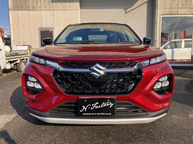 フロンクス ワンオーナー 禁煙車 6AT 全方位モニター オピュレントレッドパールメタリック/ブラック2トーンルーフ LODIO DRIVE 8M MONO(マッドブラック) タイヤマッドスターアジアルAT 205/60R/16(30枚目)