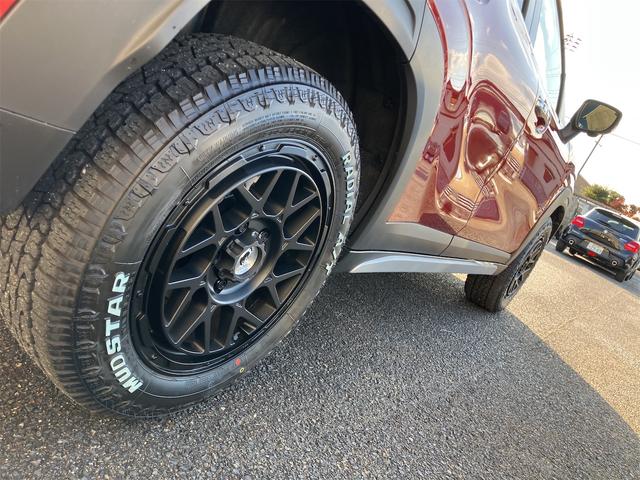 フロンクス ワンオーナー 禁煙車 6AT 全方位モニター オピュレントレッドパールメタリック/ブラック2トーンルーフ LODIO DRIVE 8M MONO(マッドブラック) タイヤマッドスターアジアルAT 205/60R/16(43枚目)