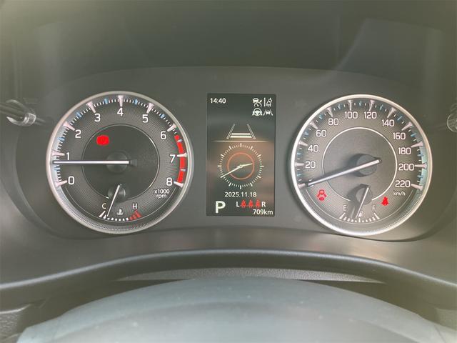 フロンクス ワンオーナー 禁煙車 6AT 全方位モニター オピュレントレッドパールメタリック/ブラック2トーンルーフ LODIO DRIVE 8M MONO(マッドブラック) タイヤマッドスターアジアルAT 205/60R/16(69枚目)