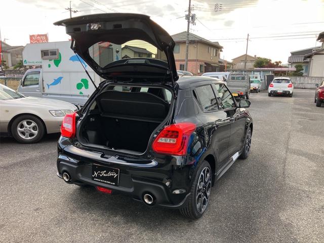スイフトスポーツ ベースグレード 6F 4型・ 登録済未使用車・禁煙車 スーパーブラックパール 取扱説明書・保証書 クリアランスソナー オートクルーズコントロール レーンアシスト アルミホイール オートライト LEDヘッドランプ スマートキー(45枚目)