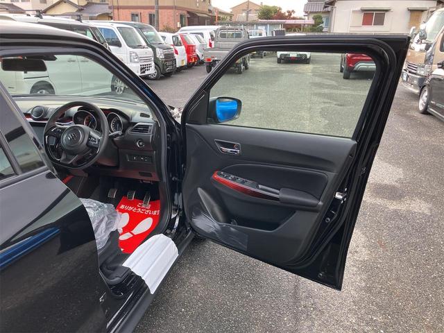 スイフトスポーツ ベースグレード 6F 4型・ 登録済未使用車・禁煙車 スーパーブラックパール 取扱説明書・保証書 クリアランスソナー オートクルーズコントロール レーンアシスト アルミホイール オートライト LEDヘッドランプ スマートキー(49枚目)