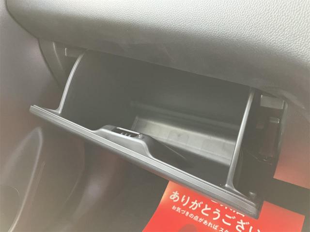 スイフトスポーツ ベースグレード 6F 4型・ 登録済未使用車・禁煙車 スーパーブラックパール 取扱説明書・保証書 クリアランスソナー オートクルーズコントロール レーンアシスト アルミホイール オートライト LEDヘッドランプ スマートキー(63枚目)