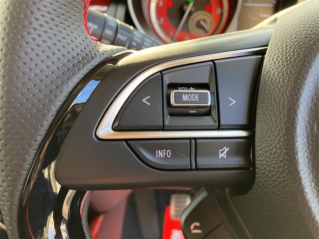 スイフトスポーツ ベースグレード 6F 4型・ 登録済未使用車・禁煙車 ピュアホワイトパール 取扱説明書・保証書 クリアランスソナー オートクルーズコントロール レーンアシスト アルミホイール オートライト LEDヘッドランプ スマートキー(7枚目)