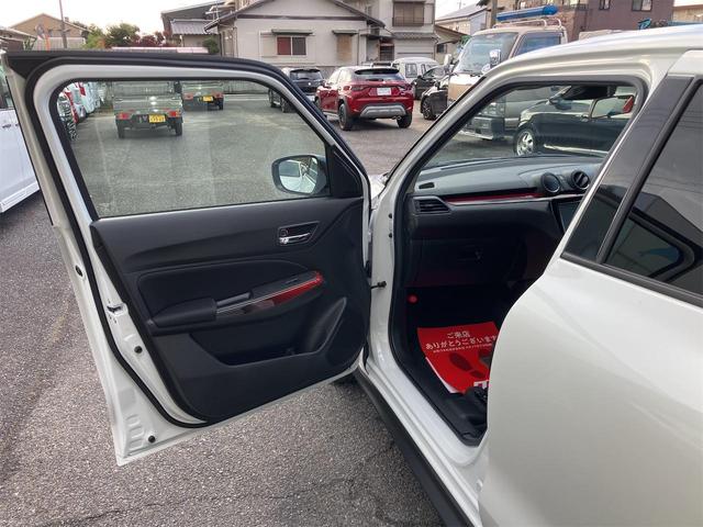 スイフトスポーツ ベースグレード 6F 4型・ 登録済未使用車・禁煙車 ピュアホワイトパール 取扱説明書・保証書 クリアランスソナー オートクルーズコントロール レーンアシスト アルミホイール オートライト LEDヘッドランプ スマートキー(34枚目)