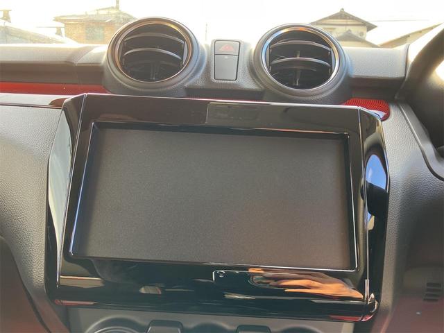 スイフトスポーツ ベースグレード 6F 4型・ 登録済未使用車・禁煙車 ピュアホワイトパール 取扱説明書・保証書 クリアランスソナー オートクルーズコントロール レーンアシスト アルミホイール オートライト LEDヘッドランプ スマートキー(65枚目)