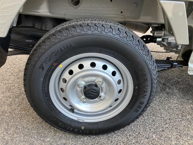 キャリイトラック KCエアコン・パワステ農繁仕様・届出済未使用車・禁煙車・ 7型 パートタイム4WD スズキセーフティサポート 4AT モスグレーメタリック 衝突被害軽減システム クリアランスソナー レーンアシスト キーレス アイドリングストップ ESC パワーウィンドウ(24枚目)