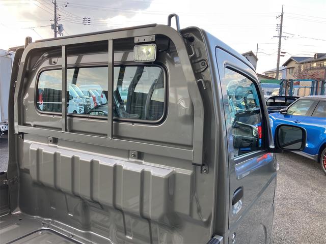 キャリイトラック KCエアコン・パワステ農繁仕様・届出済未使用車・禁煙車・ 7型 パートタイム4WD スズキセーフティサポート 4AT モスグレーメタリック 衝突被害軽減システム クリアランスソナー レーンアシスト キーレス アイドリングストップ ESC パワーウィンドウ(25枚目)