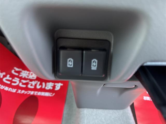 エブリイ ＪＯＩＮターボ６型　届出済未使用車・禁煙車・　ＣＶＴ　２ＷＤ　クルーカーキーＭ　スズキセーフティサポート　クリアランスソナー　両側スライドドア・クローザー　スマートキー　アイドリングストップ　シートヒーター　オートライト　ＬＥＤヘッドランプ（7枚目）