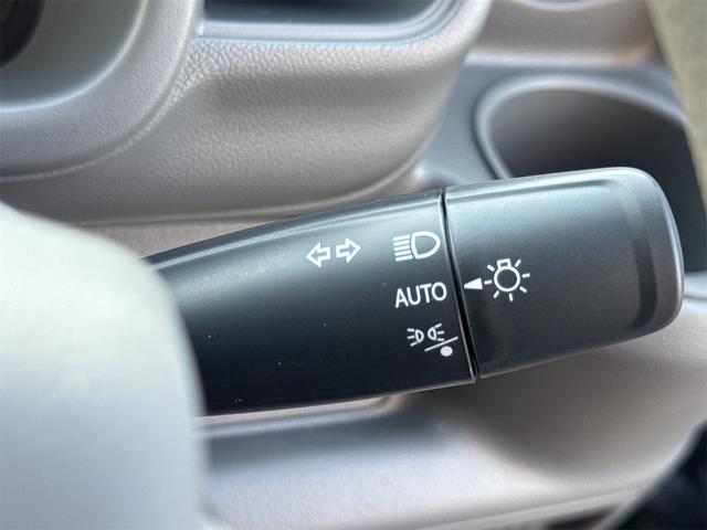 エブリイ ＪＯＩＮターボ６型　届出済未使用車・禁煙車・　ＣＶＴ　２ＷＤ　クルーカーキーＭ　スズキセーフティサポート　クリアランスソナー　両側スライドドア・クローザー　スマートキー　アイドリングストップ　シートヒーター　オートライト　ＬＥＤヘッドランプ（9枚目）