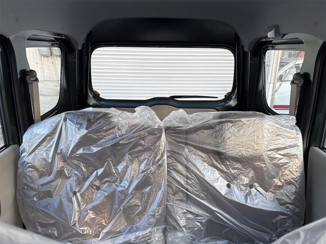 エブリイ ＪＯＩＮターボ６型　届出済未使用車・禁煙車・　ＣＶＴ　２ＷＤ　クルーカーキーＭ　スズキセーフティサポート　クリアランスソナー　両側スライドドア・クローザー　スマートキー　アイドリングストップ　シートヒーター　オートライト　ＬＥＤヘッドランプ（56枚目）