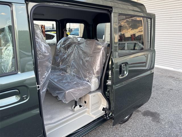エブリイ ＪＯＩＮターボ６型　届出済未使用車・禁煙車・　ＣＶＴ　２ＷＤ　クルーカーキーＭ　スズキセーフティサポート　クリアランスソナー　両側スライドドア・クローザー　スマートキー　アイドリングストップ　シートヒーター　オートライト　ＬＥＤヘッドランプ（70枚目）