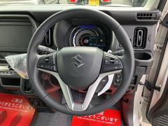 ハンドルの状態が悪いと運転に集中できませんよね。こちらの車、お気軽にお問い合わせください。 3