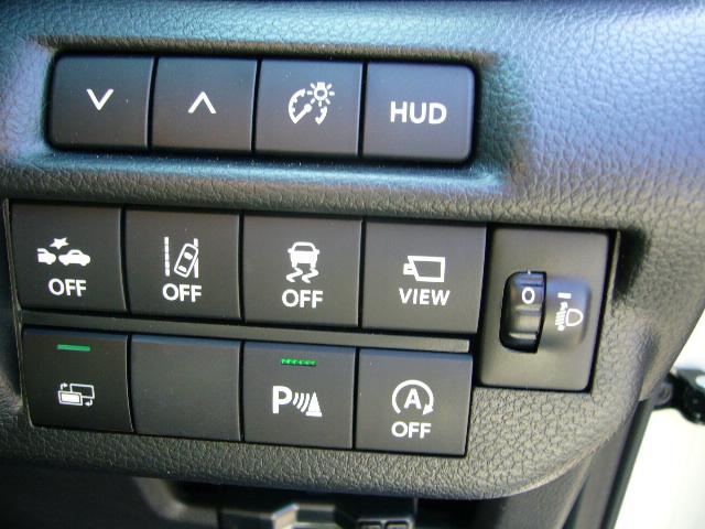 フロンクス ベースグレード　純正９インチナビ　全方位モニター　ＬＥＤヘッド　純正アルミ　衝突軽減ブレーキ　スマートキー　ハーフレザー　シートヒーター　パドルシフト　クルコン　ＥＴＣ　ワイヤレス充電器　ＵＳＢ　Ｂｌｕｅｔｏｏｔｈ（29枚目）