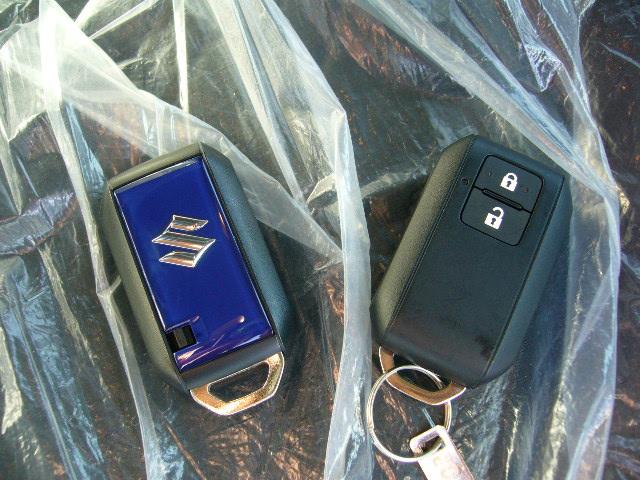 フロンクス ベースグレード　純正９インチナビ　全方位モニター　ＬＥＤヘッド　純正アルミ　衝突軽減ブレーキ　スマートキー　ハーフレザー　シートヒーター　パドルシフト　クルコン　ＥＴＣ　ワイヤレス充電器　ＵＳＢ　Ｂｌｕｅｔｏｏｔｈ（36枚目）