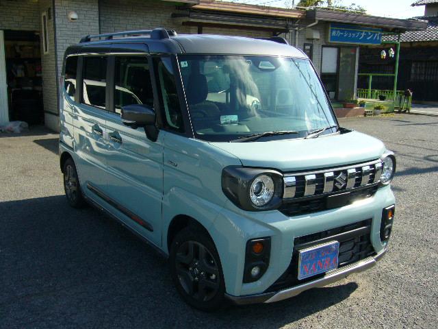 スペーシアギア ハイブリッドXZ ターボ 4WD 純正9インチナビ 全方位カメラ LEDヘッドライト 両側パワースライドドア 衝突軽減 スマートキー ステアリング&シートヒーター クルコン 前後ドラレコ ETC USB Bluetooth(3枚目)