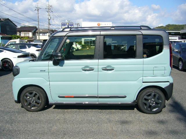 スペーシアギア ハイブリッドXZ ターボ 4WD 純正9インチナビ 全方位カメラ LEDヘッドライト 両側パワースライドドア 衝突軽減 スマートキー ステアリング&シートヒーター クルコン 前後ドラレコ ETC USB Bluetooth(4枚目)