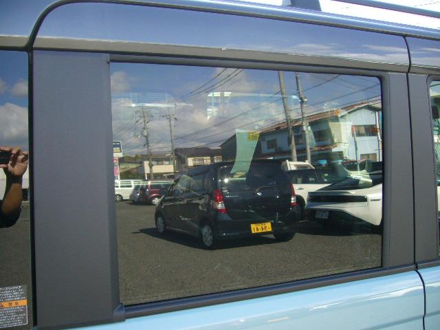 スペーシアギア ハイブリッドXZ ターボ 4WD 純正9インチナビ 全方位カメラ LEDヘッドライト 両側パワースライドドア 衝突軽減 スマートキー ステアリング&シートヒーター クルコン 前後ドラレコ ETC USB Bluetooth(19枚目)