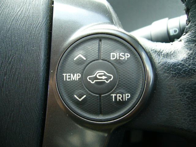 プリウスアルファ Ｓ　チューン　ブラック　７人乗り　３列シート　ＬＥＤヘッド　純正フルセグＳＤナビ　バックカメラ　純正アルミ　プッシュスタート　スマートキー　オートＡＣ　プライバシーガラス　ＥＴＣ　Ｂｌｕｅｔｏｏｔｈ　ＤＶＤ再生　ワンオーナー（18枚目）