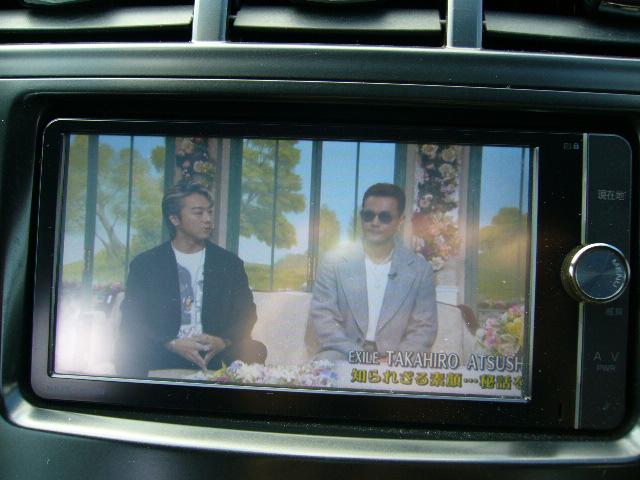 プリウスアルファ Ｓ　チューン　ブラック　７人乗り　３列シート　ＬＥＤヘッド　純正フルセグＳＤナビ　バックカメラ　純正アルミ　プッシュスタート　スマートキー　オートＡＣ　プライバシーガラス　ＥＴＣ　Ｂｌｕｅｔｏｏｔｈ　ＤＶＤ再生　ワンオーナー（20枚目）