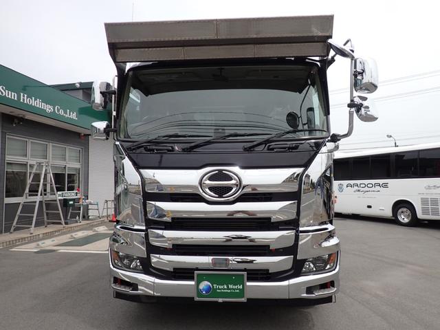 プロフィア ダンプ　８．５ｔ積　４１０馬力　荷台５３０ｃｍ　平成３０年式　２デフ車　ターボ車　アルミ鋼板　ＥＴＣ　メッキパーツ装飾　前輪アルミホイール　ＬＥＤテールランプ　マーカーレール・ランプ　リアフェンダー・フロントバイザー・回転シート枠・プロテクター及び梯子ステンレス（3枚目）