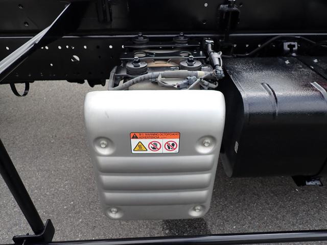 デュトロ キャリアカー（積載車・３ｔ積）　１８０馬力　令和１年式　極東　極東フラトップＺＥＲＯ（フルフラット型）　ハイグレード　油圧オートテールゲート　油圧ウインチ　ラジコン　電動パーキング　ナビ・ＴＶ（フルセグ）　Ｓミラー格納式　Ｓマーカーランプ　フォグランプ　ＥＴＣ（41枚目）