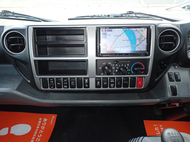 デュトロ キャリアカー（積載車・３ｔ積）　１８０馬力　令和１年式　極東　極東フラトップＺＥＲＯ（フルフラット型）　ハイグレード　油圧オートテールゲート　油圧ウインチ　ラジコン　電動パーキング　ナビ・ＴＶ（フルセグ）　Ｓミラー格納式　Ｓマーカーランプ　フォグランプ　ＥＴＣ（77枚目）