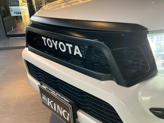 ハイラックス Ｘ　リフトアップ　ハードトノカバー　ワンオーナー　社外７インチナビ　社外１７インチホイール　バックモニター　純正フロアマット　ＥＴＣ　パワーヒート（6枚目）