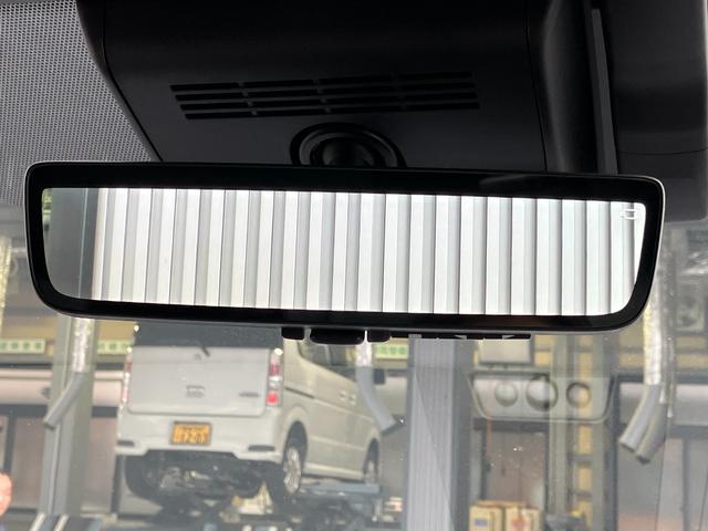 アルファード Ｚ　ムーンルーフ　ＪＢＬサウンド　リアエンター　パノラミックビュー　ユニバーサルステップ　アドバンスドパーク　デジタルインナーミラー　ドライブレコーダー（12枚目）