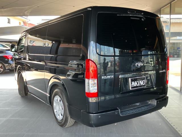 ハイエースバン スーパーGL ダークプライムII パノラミックビューモニター デジタルインナーミラー KENWOOD8インチナビ ベットキット カロッツェリアスピーカー クルーズコントロール 両側パワースライドドア TVキャンセラー(3枚目)