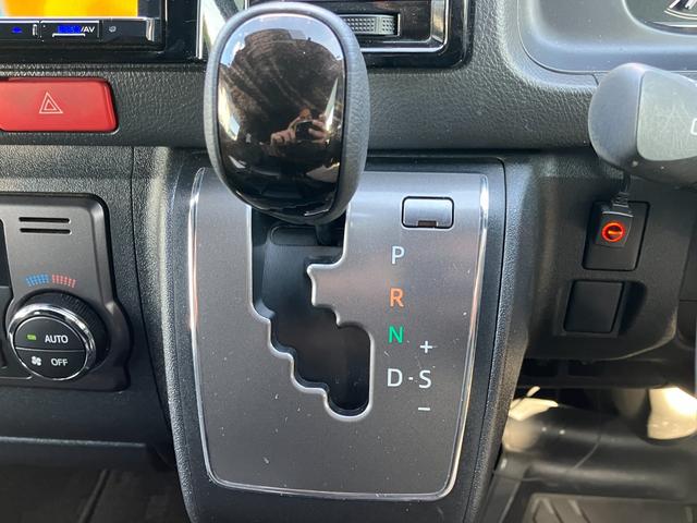 ハイエースバン スーパーGL ダークプライムII パノラミックビューモニター デジタルインナーミラー KENWOOD8インチナビ ベットキット カロッツェリアスピーカー クルーズコントロール 両側パワースライドドア TVキャンセラー(29枚目)