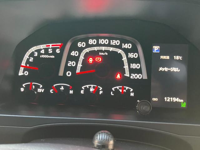 ランドクルーザー７０ ＡＸ　純正７インチナビ　ＬＥＤヘッドランプ　バックモニター　純正フロアマット　レーンディパーチャーアラート　プリクラッシュセーフティー　ロードサインアシスト　純正１６インチＡＷ（32枚目）