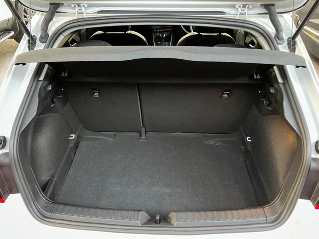 A1スポーツバック 25TFSI ワンオーナー ナビゲーションパッケージ コンビニエンス&アシスタンスPKG アドバンストキー リアビューカメラ シートヒーター ハイビームアシスト 前後ドラレコ ガラスフィルム(38枚目)