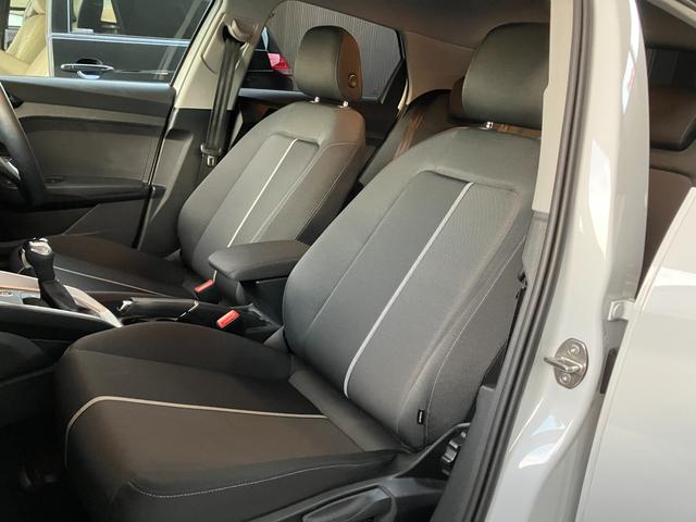 A1スポーツバック 25TFSI ワンオーナー ナビゲーションパッケージ コンビニエンス&アシスタンスPKG アドバンストキー リアビューカメラ シートヒーター ハイビームアシスト 前後ドラレコ ガラスフィルム(39枚目)