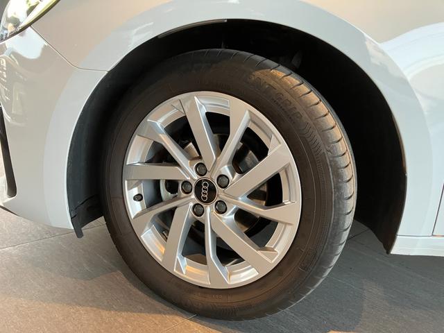 A1スポーツバック 25TFSI ワンオーナー ナビゲーションパッケージ コンビニエンス&アシスタンスPKG アドバンストキー リアビューカメラ シートヒーター ハイビームアシスト 前後ドラレコ ガラスフィルム(44枚目)