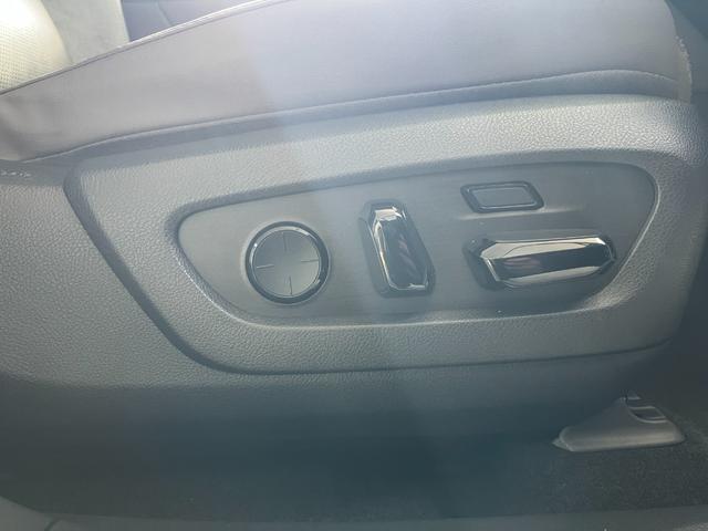 ＲＸ ＲＸ３５０ｈ　バージョンＬ　ワンオーナー　モデリスタフル　パノラマルーフ　デジタルインナーミラー　アドバンスドパーク　前後ドラレコ　３眼ＬＥＤ　パノラミックビュー　後席シートエアコン（34枚目）