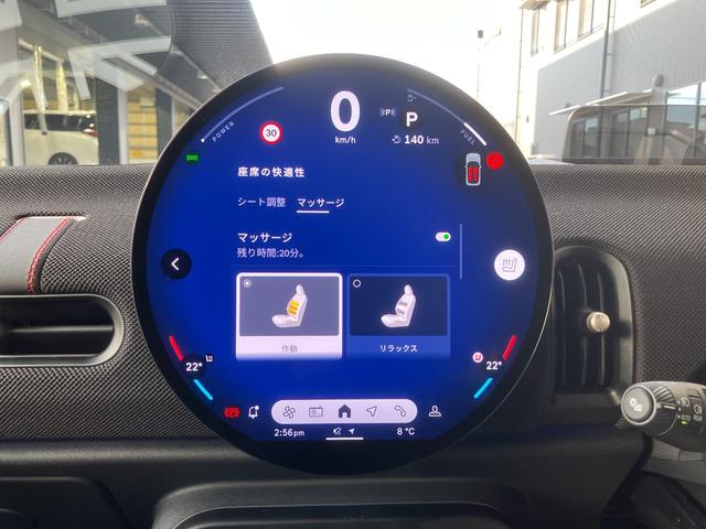 MINI ジョンクーパーワークス ジョンクーパーワークストリム 車高調 17インチアロイホイール 360°カメラ 有機ELディスプレイ ハーマンカードンサウンド ドライブレコーダー 専用マフラー 専用ブレーキ ドライバーアシスタンス(15枚目)