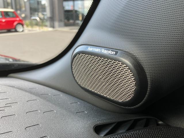 MINI ジョンクーパーワークス ジョンクーパーワークストリム 車高調 17インチアロイホイール 360°カメラ 有機ELディスプレイ ハーマンカードンサウンド ドライブレコーダー 専用マフラー 専用ブレーキ ドライバーアシスタンス(16枚目)